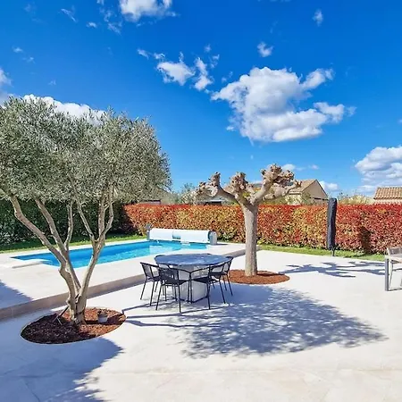Ana Pool Air Conditioning Terrasse