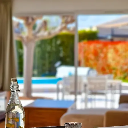 Ana Pool Air Conditioning Terrasse *