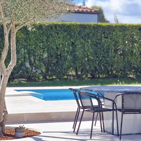 Ana Pool Air Conditioning Terrasse